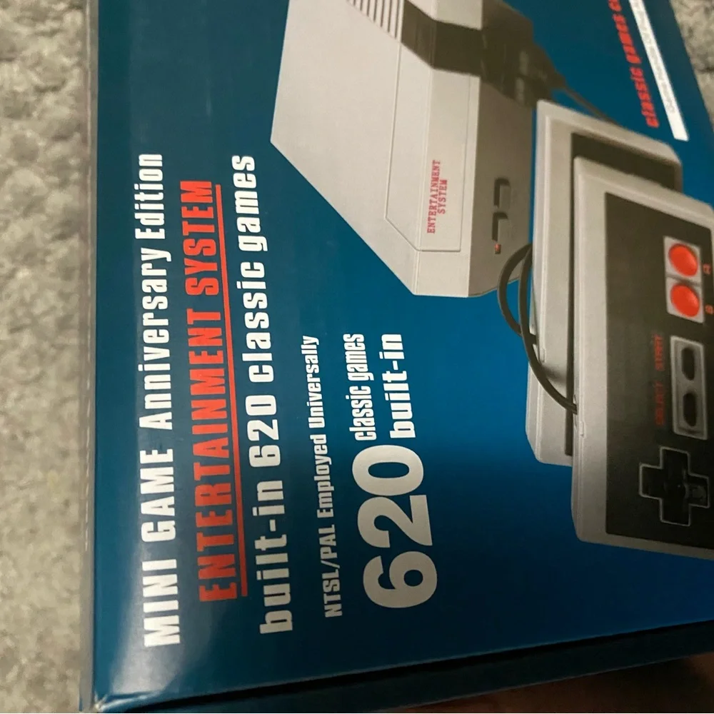 Video Game Console - 620 Games Built In